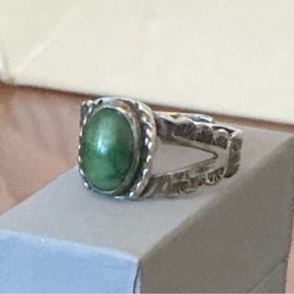 Vintage Antique Fred Harvey Era Navajo Green Stone Sterling Silver Ring